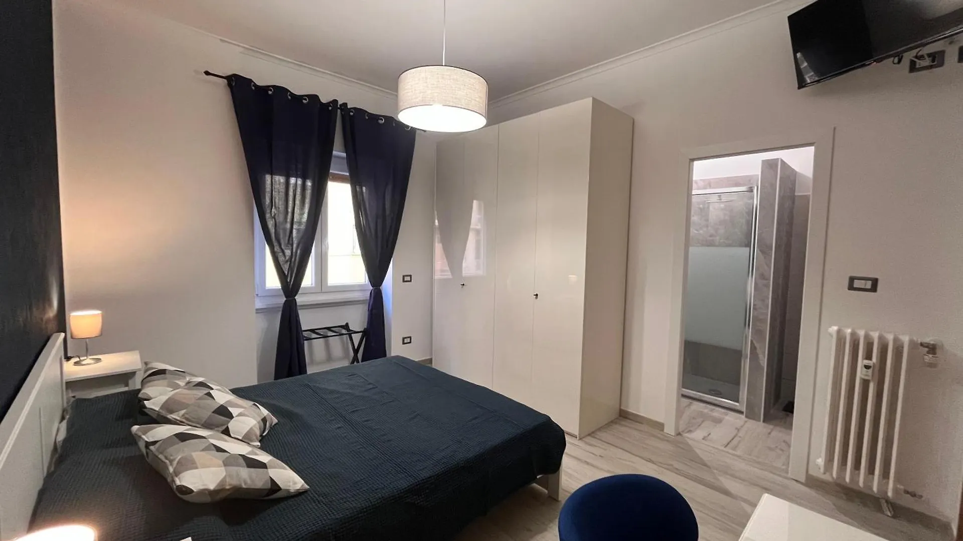 A Casa Di Pina - Roma St Peter Hotel 0*, Rome Italy